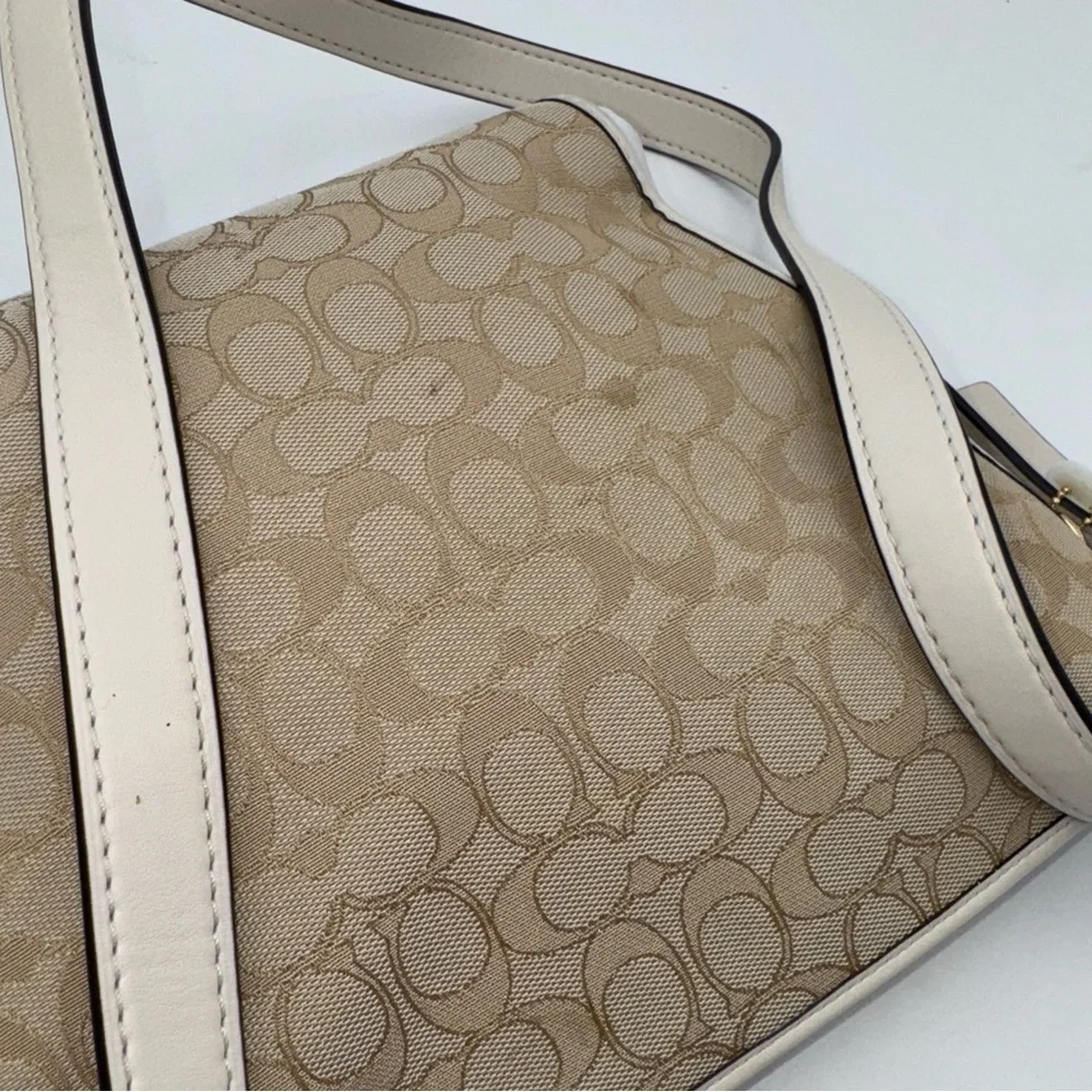 Coach Signature Dufflette Light Khaki Chalk 25697 Crossbody Shoulder Bag